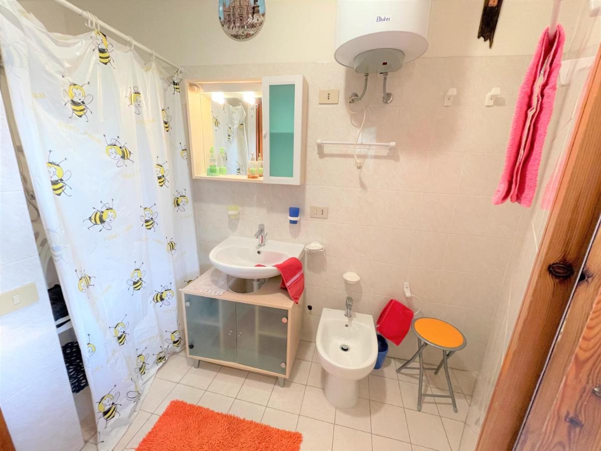 Condominio Miriam Бибионе Екстериор снимка